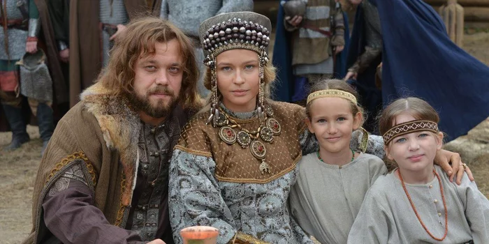 От 6 000 000 за серию: сколько стоит снять сериал для нашего ТВ. Оставим в стороне качество и цели: сколько все это стоит? Русские сериалы, Цены, Длиннопост