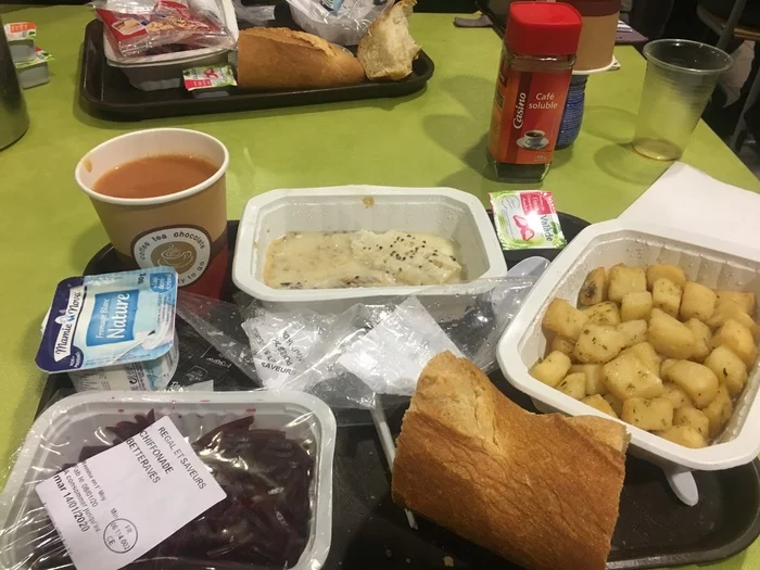 Continuation of the post “How the homeless are fed in France-2” - My, France, Bum, Emigrants, Emigration, Refugees, Reply to post