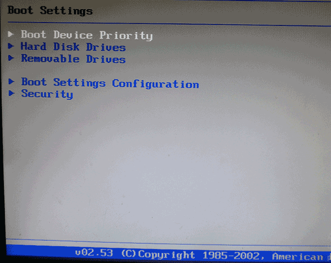 Cmos setup utility 1985 2005 загрузка с флешки виндовс