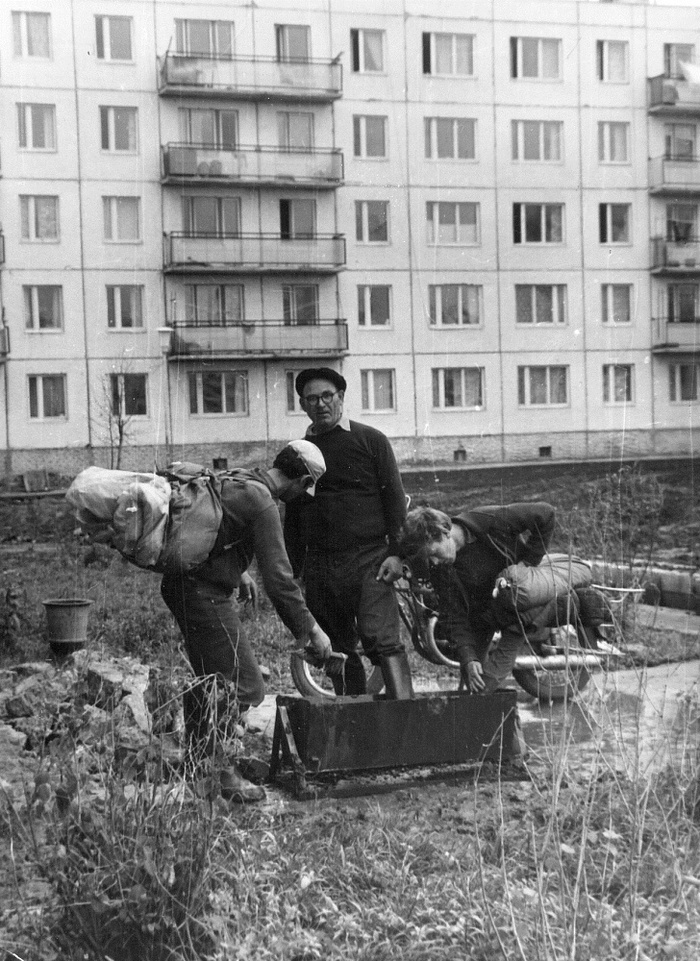 Don't forget to wash your boots - Nostalgia, the USSR, Naberezhnye Chelny, Washing, Dirt, Longpost