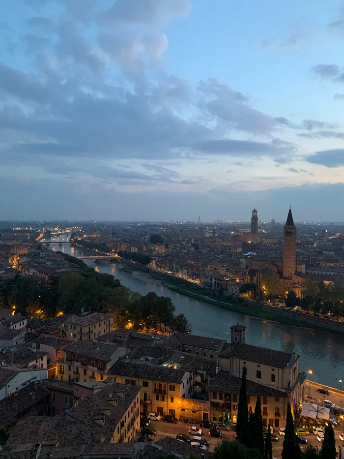 Sunset in Verona - My, Verona, Italy, Sunset, Travels, River, Towers, The photo