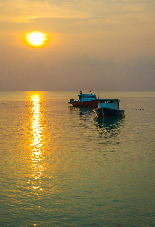 Strange colors of Fulhadhoo - My, Maldives, Travels, Landscape, The photo, Ocean, wildlife, Sunset, Family holiday, Longpost