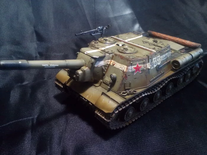 Clumsy St. John's wort. ISU-152 - My, Stand modeling, Prefabricated model, Modeling, The Second World War, Tanks, Self-propelled gun, Isu-152, Airbrushing, Longpost