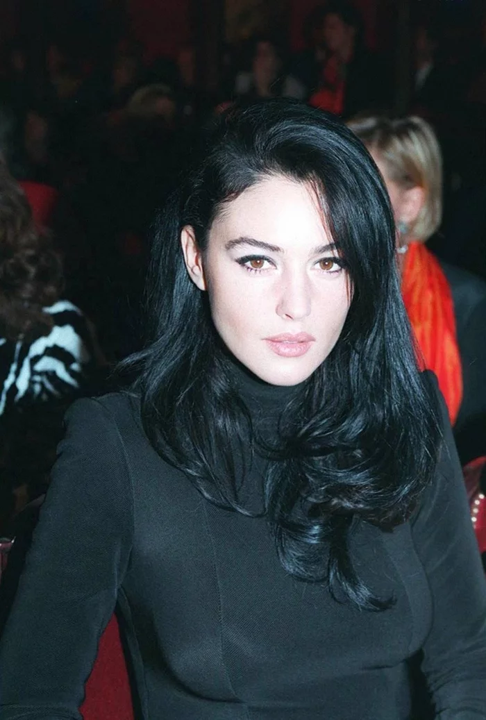 “Human knowledge has grown significantly in the sphere of technology, but not in the sphere of feelings” (Monica Bellucci) - Monica Bellucci, The photo, 90th, Actors and actresses, Quotes, Doberman, Longpost, Celebrities