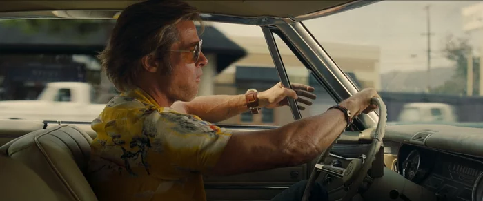 In the movie Once Upon a Time in Hollywood, when Brad Pitt is driving through Los Angeles, the speedometer remains at zero for the entire trip. - Once Upon a Time in Hollywood, Bloopers, Speedometer, Brad Pitt, Filming