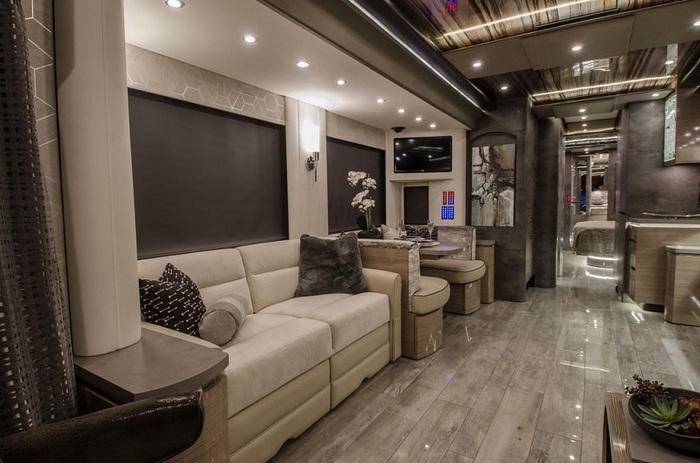 Дом на колесах от - Porsche (Newell Coach) Дом на колесах, Porsche, Технологии, Авто, Длиннопост