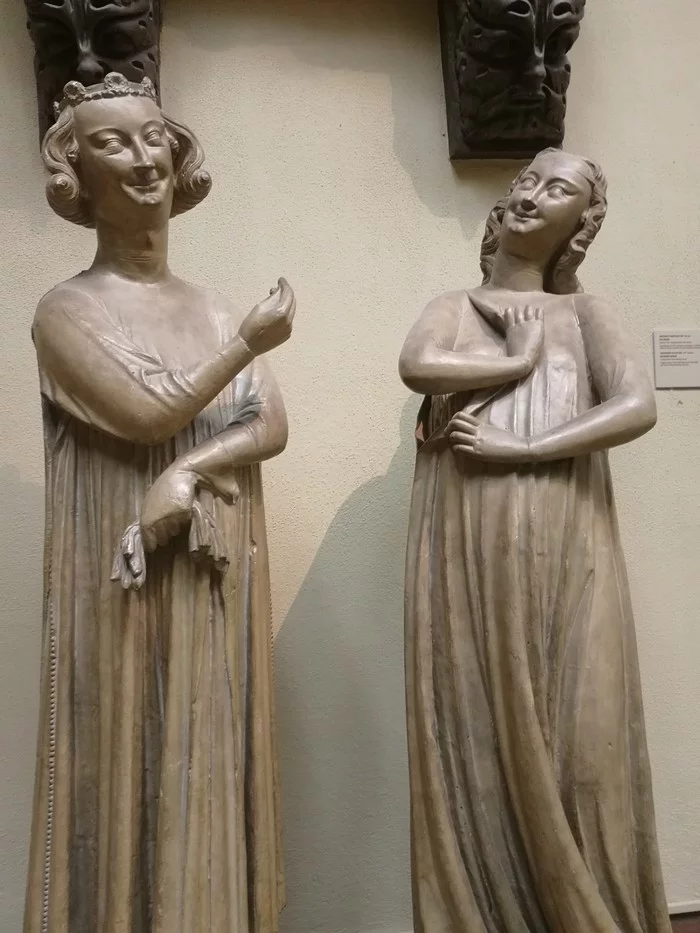 The Tempter and the Maiden - My, Pushkin Museum of Fine Arts, Sculpture, Suffering middle ages, Humor