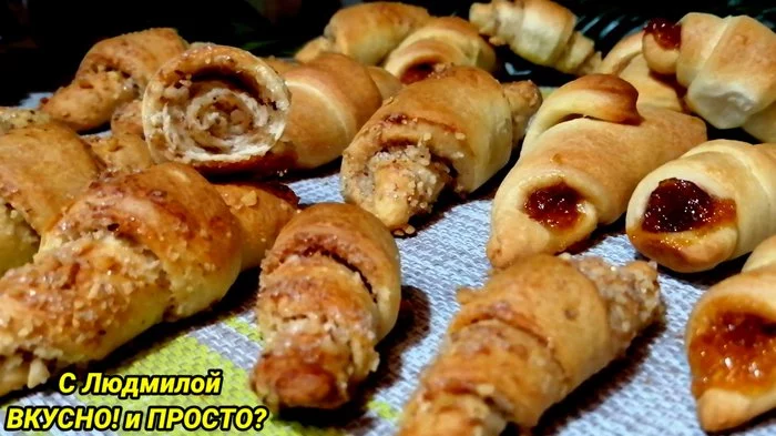 Слоёные рогалики из теста на кефире с различными начинками. Вкусно и недорого - Моё, Рецепт, Видео рецепт, Выпечка, Слоеное тесто, Кулинария, Видео, Длиннопост, Рогалики сдобные