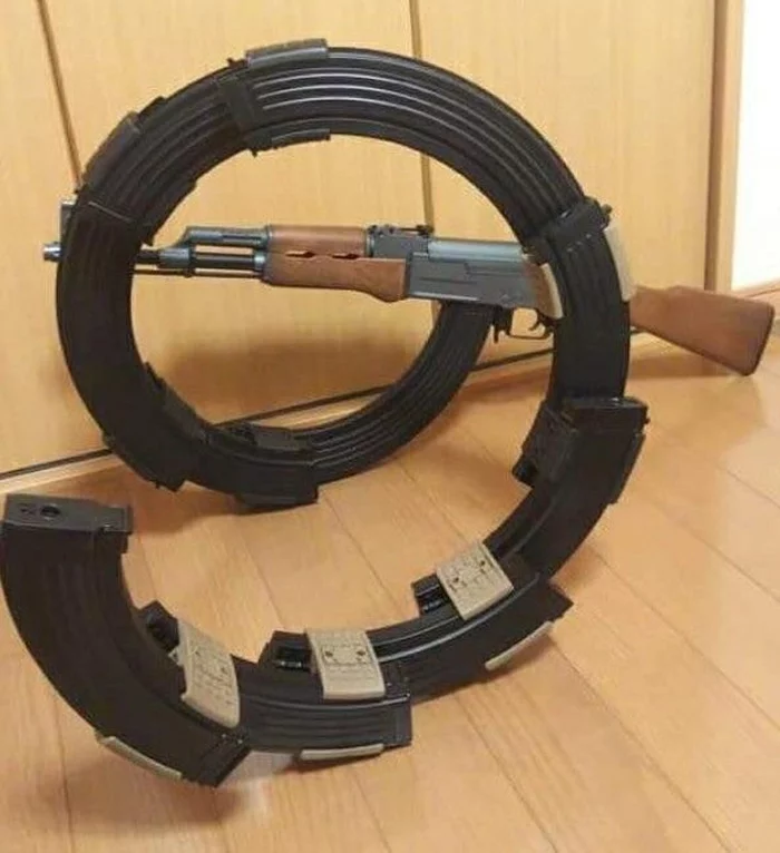 There can never be too many cartridges! There are also stores for them... - Weapon, Kalashnikov assault rifle, Score