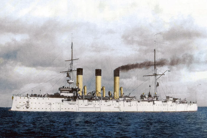 White Aurora in the sea - My, Colorization, Old photo, Cruiser Aurora, Fleet