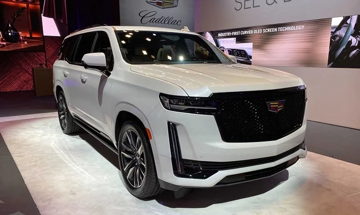 Cadillac Escalade ESV debuts - Cadillac, Auto, Debut, Longpost, Cadillac Escalade