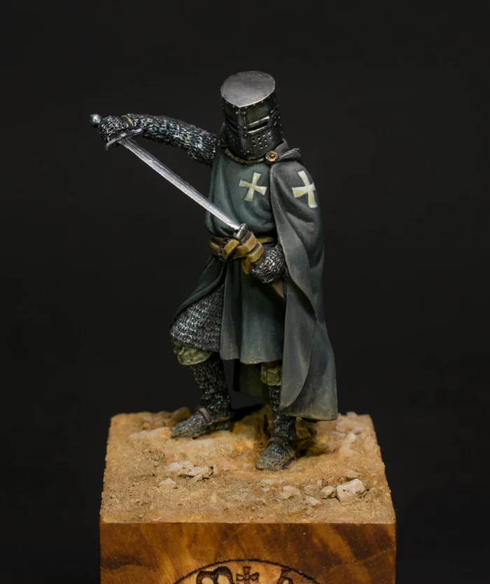 Knight Hospitaller, 13th century - My, Painting miniatures, Painting, Knight, Hospitallers, Toy soldiers, Tin soldiers, Longpost, Knights
