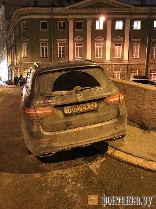 D'Artagnan is back in action - Неправильная парковка, Saint Petersburg, Mikhail Boyarsky, Longpost, Parking