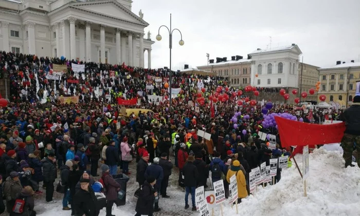 Finnish paper industry workers strike - My, Politics, Strike, Salary, Finland