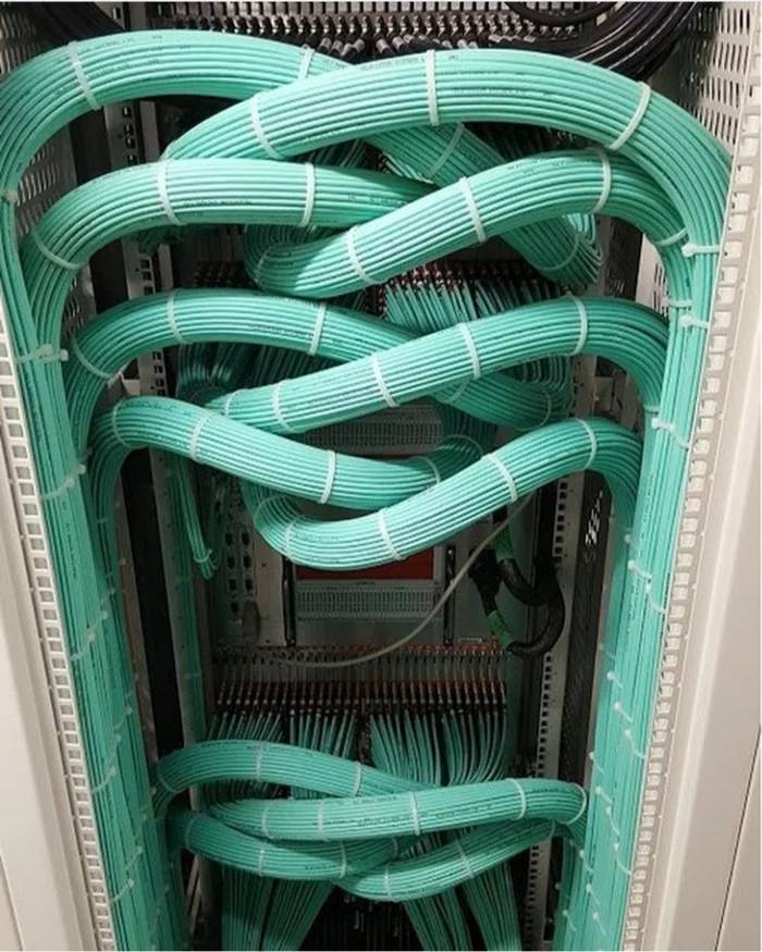 Laying cables - beauty, Cable, Server, Longpost, Cableporn