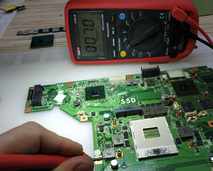 починка стиральной машинки. демонтаж стяжки пола в квартире. знакомый мастер. стриппер ws-04a. демонтаж армированной стяжки.