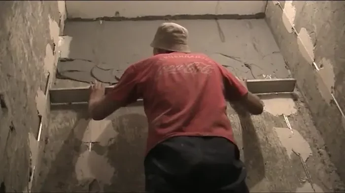 Plastering and priming walls: how to understand that everything is perfect? - My, Repair, Grounding, Plaster, Longpost