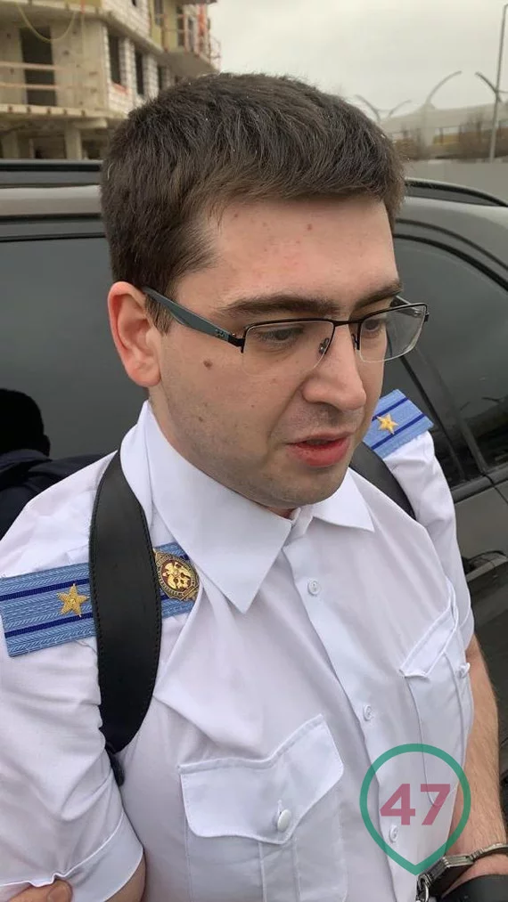 A Ukrainian fraudster in the uniform of an FSB major was detained in St. Petersburg - FSB, Fraud, Forgery of documents, Video, Detention, Gai, Longpost, Negative