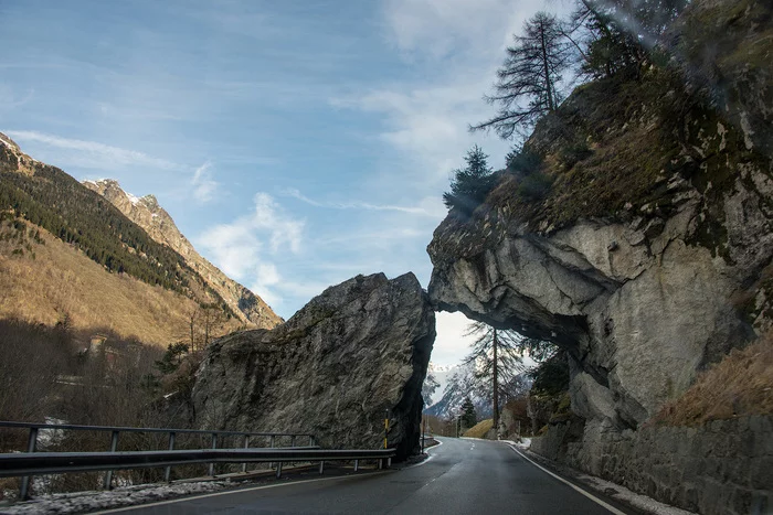 picturesque alpine arch - Alps, The mountains, Arch, Auto, Road, Switzerland