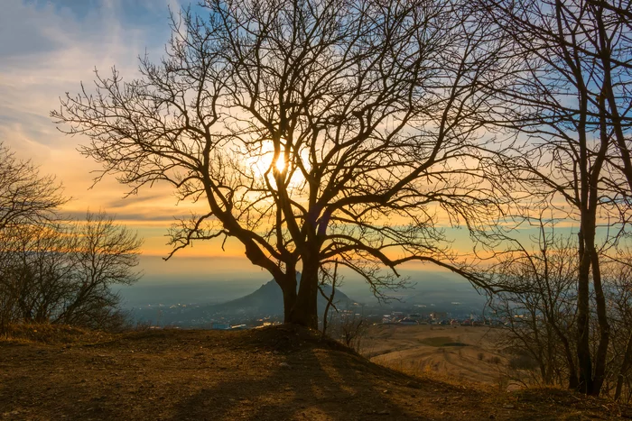 March sunset - My, Sunset, March, Spring, Beshtau, Ring, Longpost