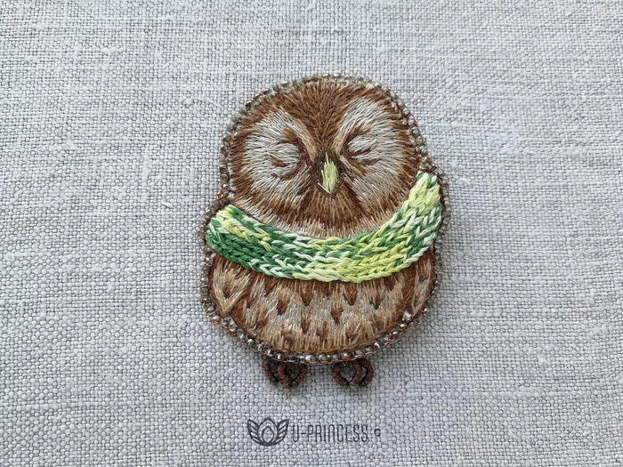 Who goes to bed late and gets up late... Brooch Owlet - My, Satin stitch embroidery, Owl, Brooch, Handmade, Needlework without process