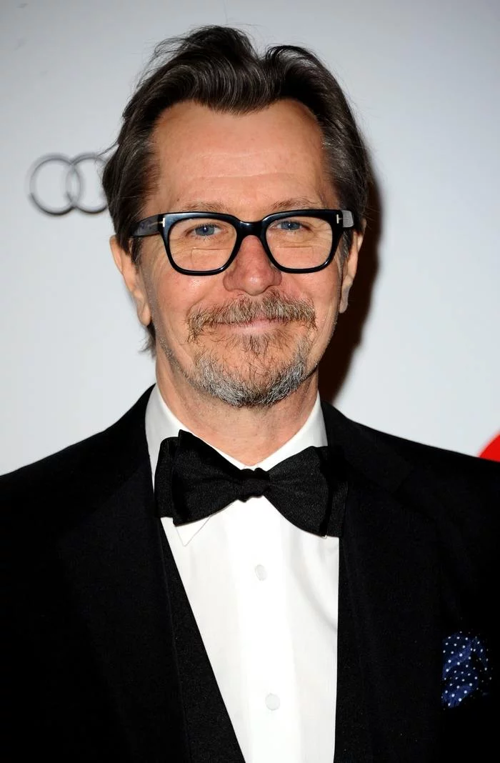 Filmography of today's birthday boy - Gary Oldman - Actors, Celebrities, Gary Oldman, Actors and actresses, Movies, Longpost, Birthday, TV series Friends, Video, Better at home