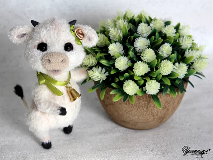 Cow Marusya - My, Knitting, Amigurumi, Needlework without process, Knitted toys, Longpost, Cow, Hobby, Yarna