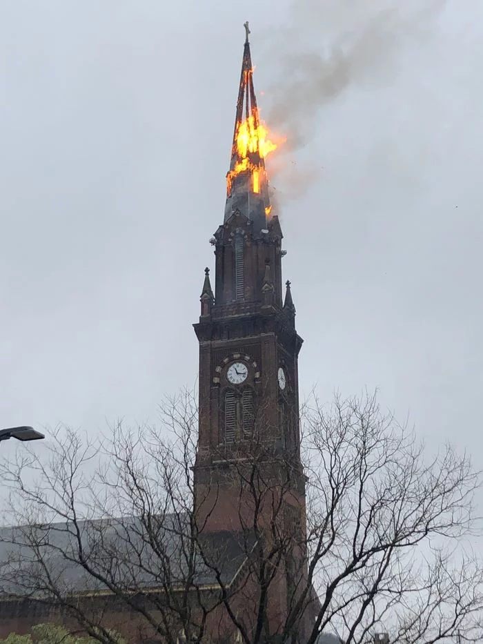 Signs... they're everywhere... - USA, Maryland, Lightning, Church, Spire, Fire, Longpost, Video