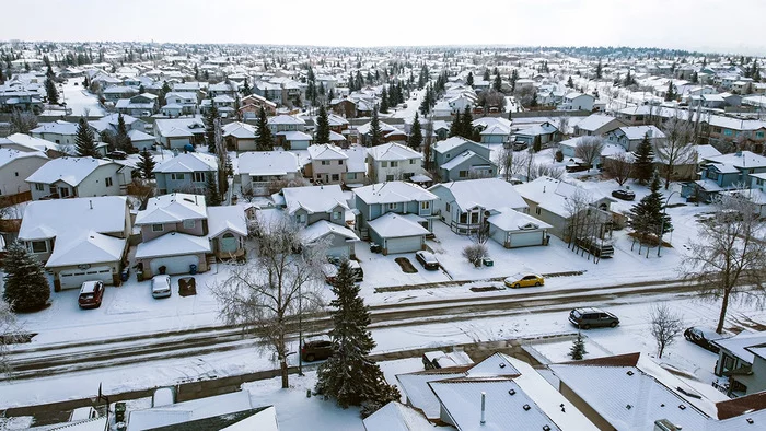 Photos of a large village - My, Calgary, April, April snow, Canada, Aerial photography, Longpost, Snow