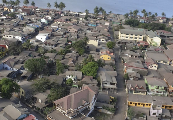 In the Philippines, houses are built from plastic and volcanic ash - Philippines, Waste recycling, Volcano, Earthquake, Technologies, Building, Ecology, Video, Longpost