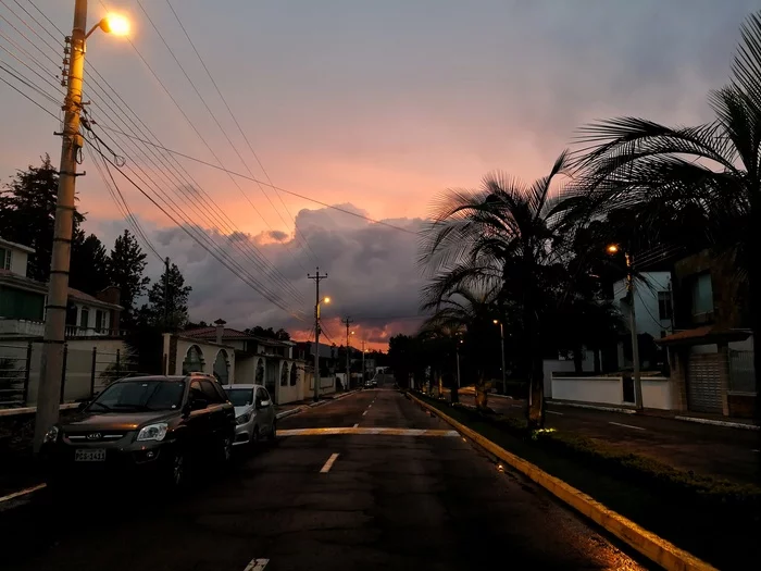 Quito, Ecuador - My, Sunset, Sky, Clouds, The photo