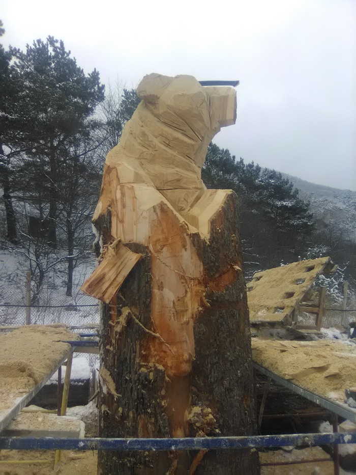 Резьба бензопилой.Медведь (этапы) Резьба по дереву, Деревянная скульптура, Изделия из дерева, Арт, Длиннопост