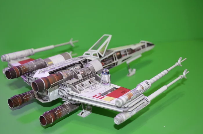 Звёздный истребитель T-65 «X-wing» - Моё, Papercraft, Да пребудет с тобой сила, Star Wars, Времяпрепровождение, R2-D2, Космос, Длиннопост