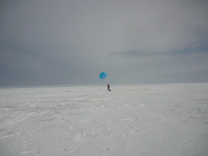 Across the tundra under a parachute - My, Ski trip, Parachute, Tundra, Video, Longpost