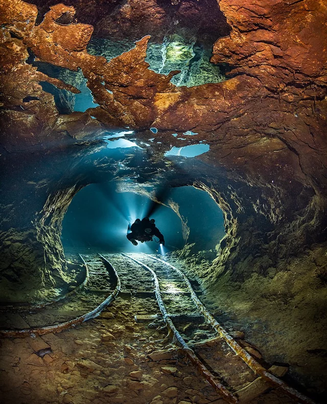 Flooded opal mine in Slovakia - Opal, Mine, Diving