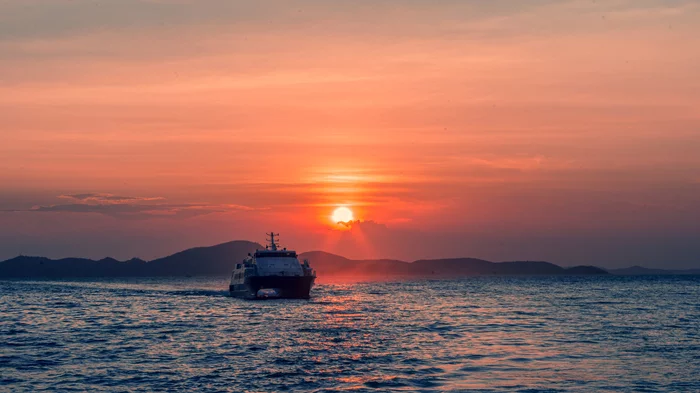 Koh Larn Island. Pattaya - My, The photo, Thailand, Sunset, Sea, The sun, Island