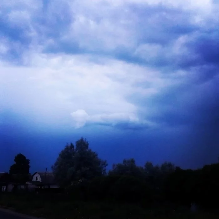 The whales have arrived - My, Sky, Clouds, The photo, Gomel