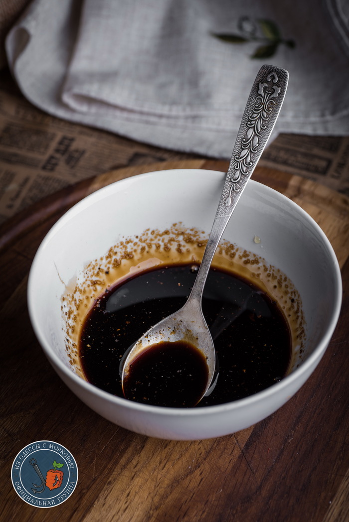 Кофе с соевым соусом вкусный?. Соус. Маринад для утки с медом и соевым соусом. Соус из соевого соуса и меда. Соус из соевого соуса и меда.