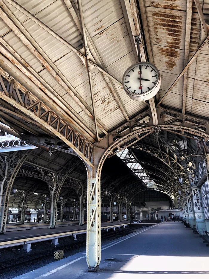 Weekend photo VII - My, Railway station, The photo, Architecture, Saint Petersburg, Clock, Rails, Sleepers, A train, Longpost