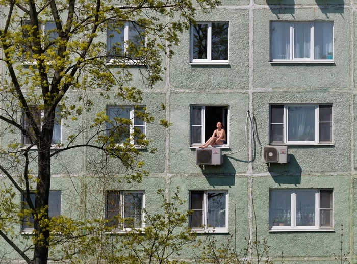 Isolation with tan - My, Insulation, The photo, Tan, Window, Girls