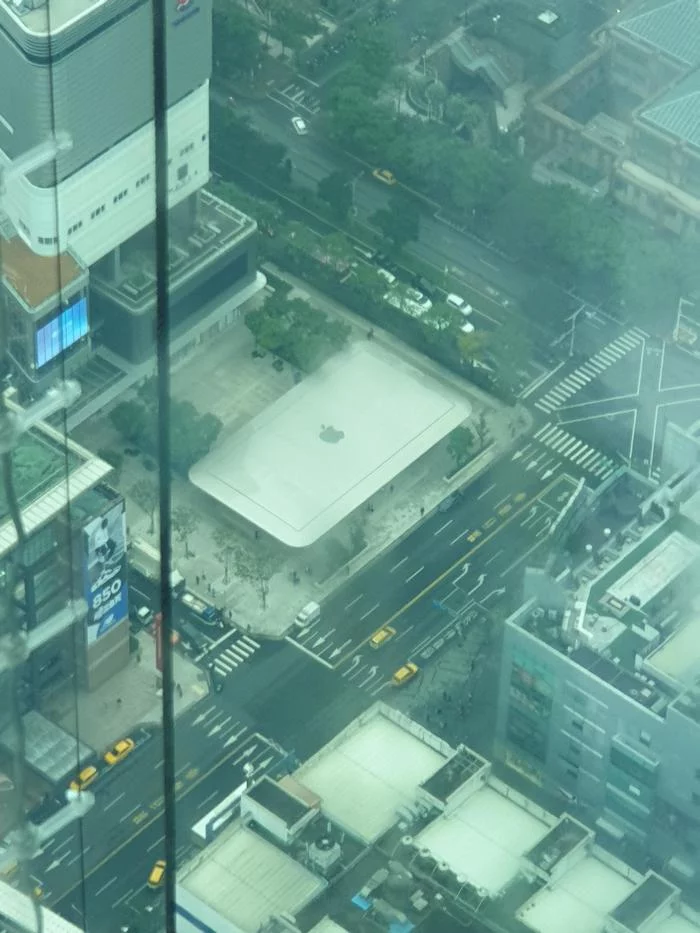 Taiwan's Apple store looks like a Macbook from above - Apple, Macbook, Tablet, Roof, Architecture, Taiwan