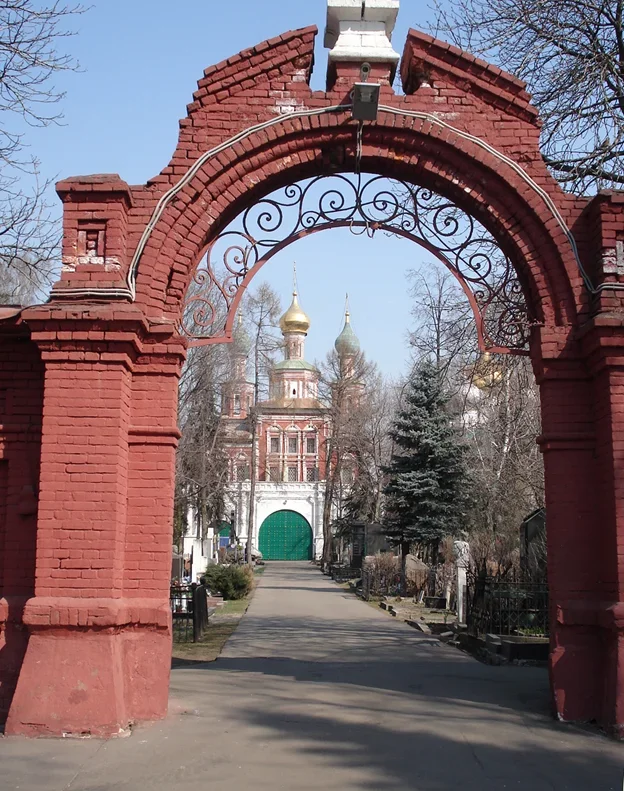 Walks along Novodevichy. We continue our review of the 1st section of the famous necropolis - My, the USSR, Novodevichy Cemetery, Longpost