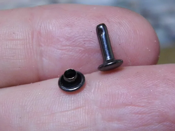 How to put a rivet on a belt loop/belt/bag. Or “why is it so expensive”? - My, Shoe repair, Rivet, Mat, Longpost