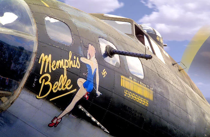 Почему "Мемфисская Красавица" стала самым знаменитым бомбардировщиком Второй Мировой Войны Военная авиация, Военная история, Вторая мировая война, История второй мировой, б-17, Летающая крепость, Видео, Длиннопост