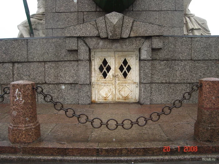 Как выглядят ростральные колонны изнутри? Ростральные колонны, Санкт-Петербург, Интерьер, История, Длиннопост