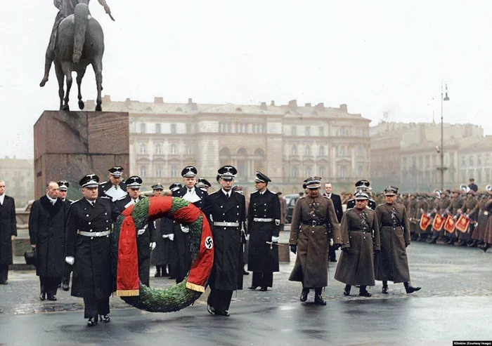 Facebook blocks Russian colorist over 'dangerous' World War II photos - Internet censorship, Longpost, The photo, Colorization, Facebook, Instagram, Blocking, The Second World War, Negative