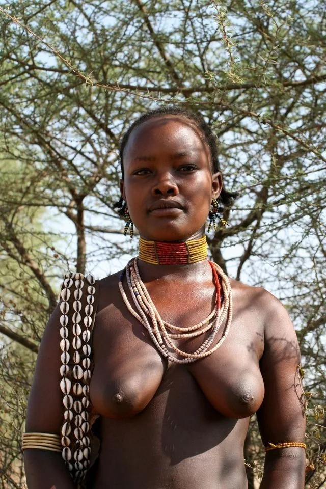 Sultry Africa - NSFW, Boobs, Girls, Erotic, Ebony