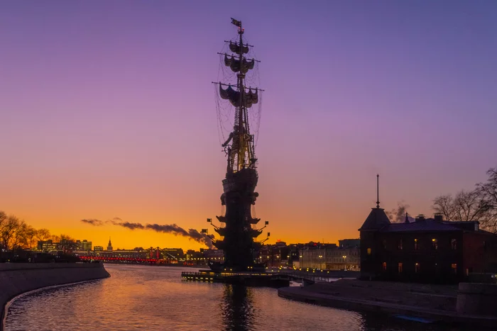 Памятник Петру I в Москве - Моё, Памятник Петру, Москва, Закат, Москва-Река