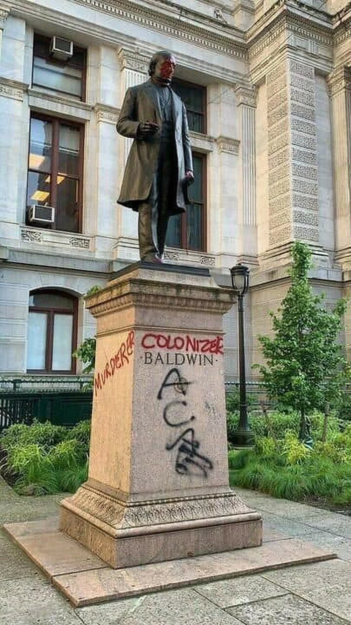 In the United States, anti-slavery fighters desecrated a monument to anti-slavery fighter - Racism, Protest, Idiocy, Society, African American, Curiosity, USA, Longpost, Death of George Floyd, Blacks