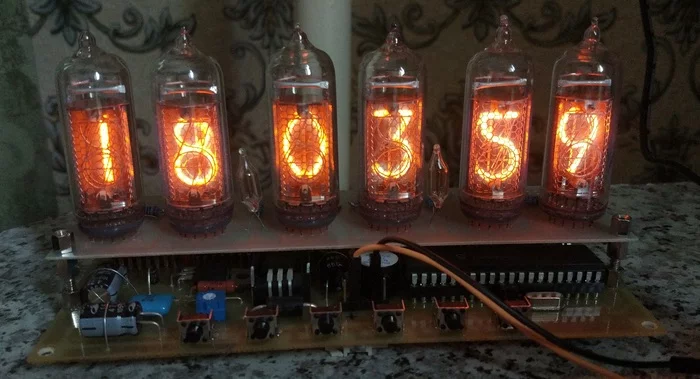 Часы на лампах ИН-14. Статическая индикация - Моё, Nixie clock, Своими руками, Самоделки, Часы, Ламповые часы, Электроника, Длиннопост